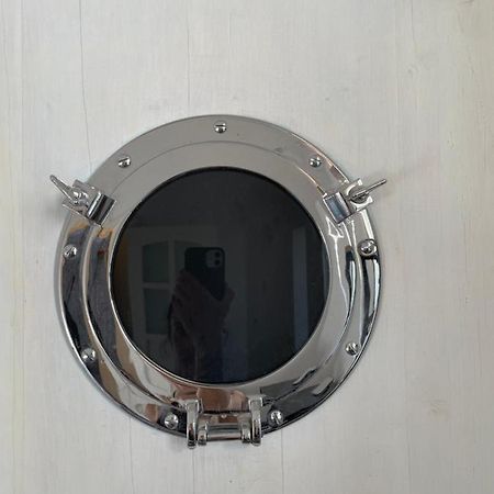 Boat Room Наполи Екстериор снимка